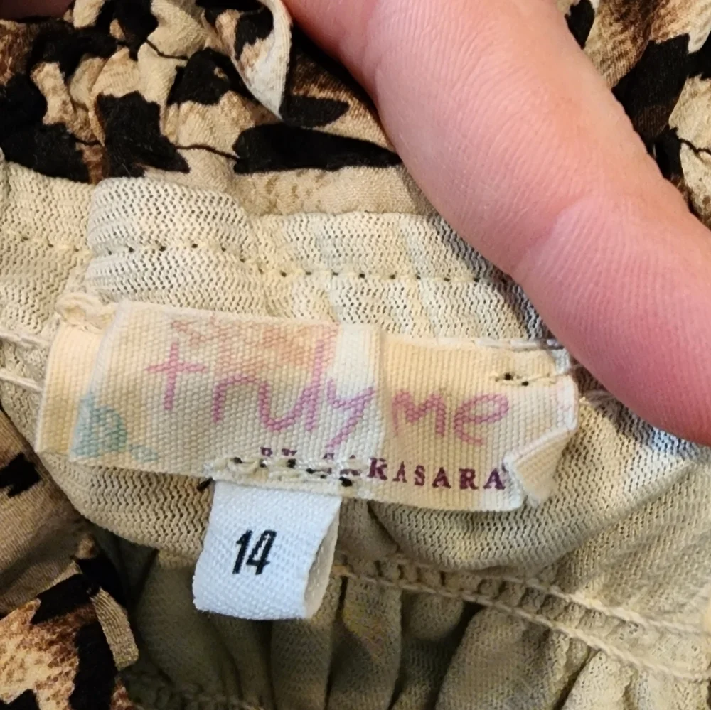 Nordstrom‎ Truly Me leopard smocked romper. Kids 14.